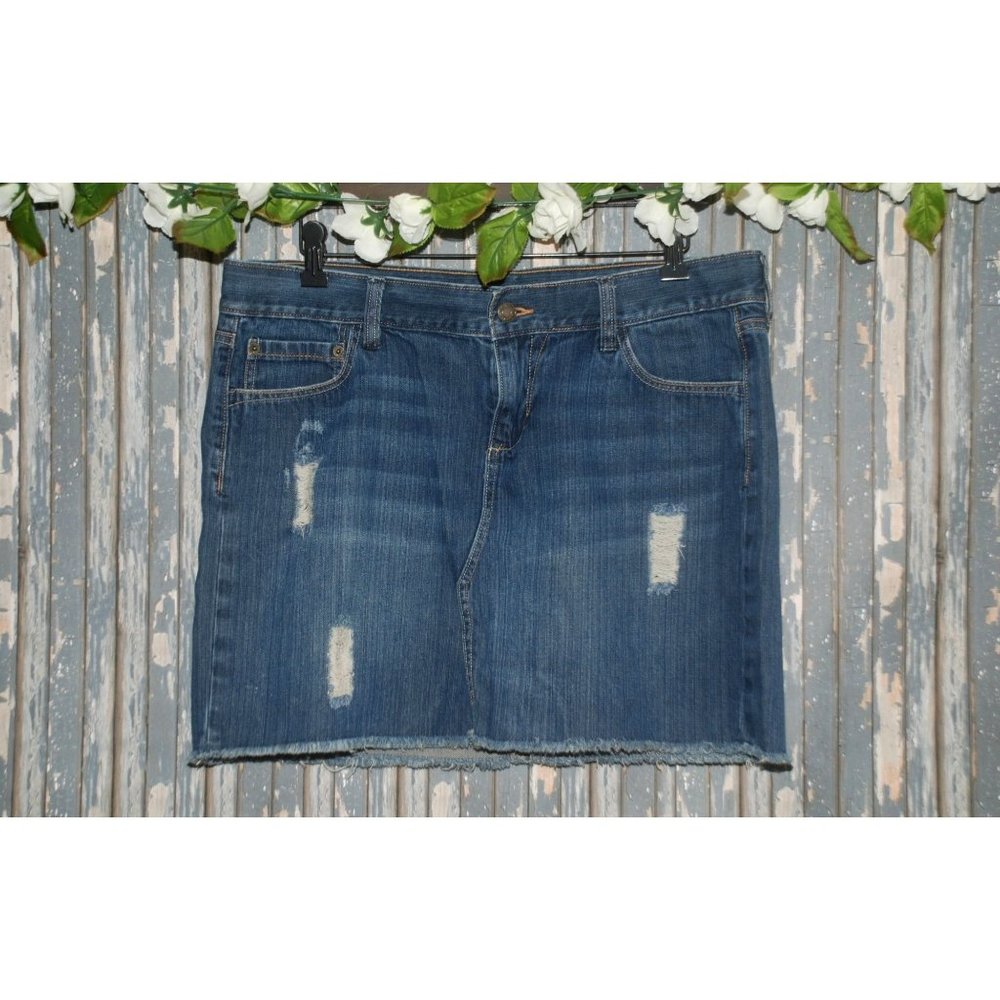 Old Navy Ladies Blue Jean Mini Skirt Size 12 Distressed Raw Hem Cotton Y2K